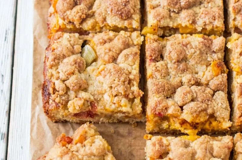My Go-To Peaches and Cream Crumble Bars: A Taste of Summer Bliss